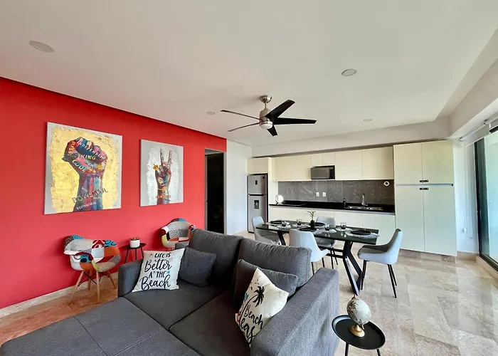 Feel At Home Just A Few Meters From The Sea!